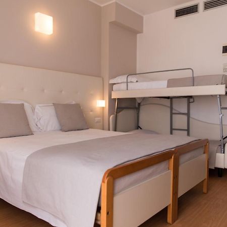 ריצ'יונה Hotel Ardea מראה חיצוני תמונה