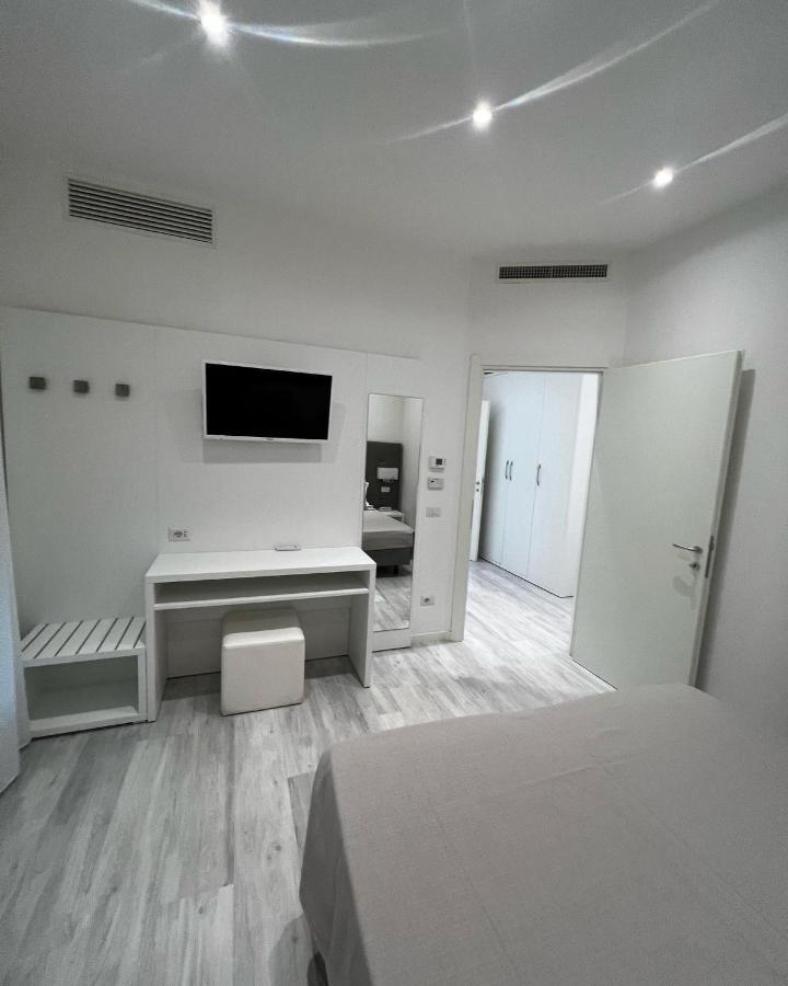 ריצ'יונה Hotel Ardea מראה חיצוני תמונה