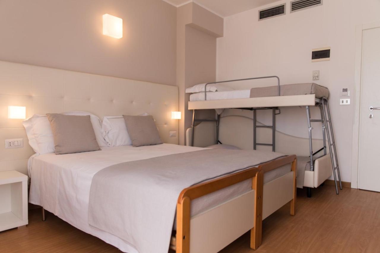 ריצ'יונה Hotel Ardea מראה חיצוני תמונה