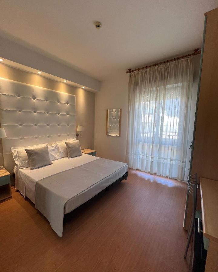 ריצ'יונה Hotel Ardea מראה חיצוני תמונה