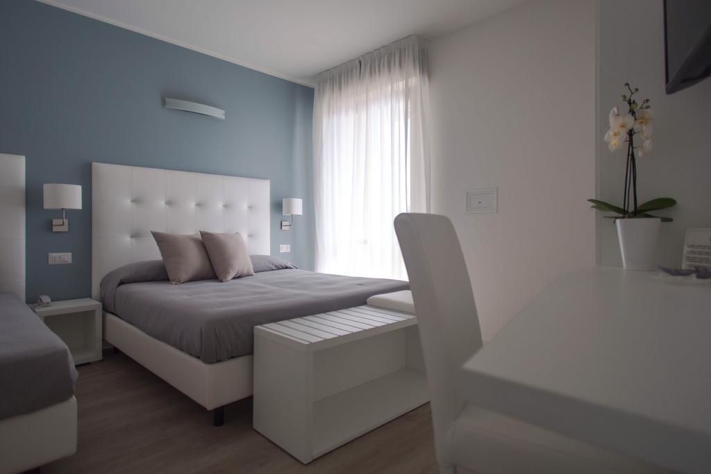 ריצ'יונה Hotel Ardea מראה חיצוני תמונה